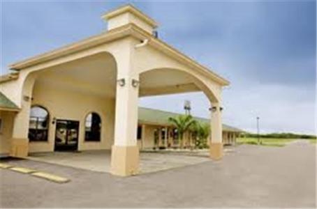 Riviera Inn And Suites מראה חיצוני תמונה